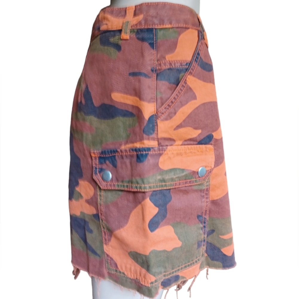 BDG Urbana Outfitters Womens Orange Multicolor Army Print Skirt Fringed Small